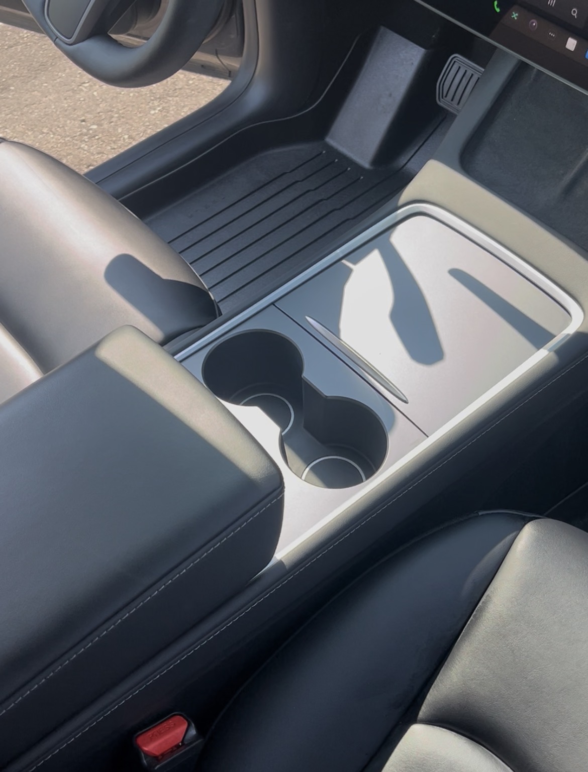 Center Console & Cupholders after detailing