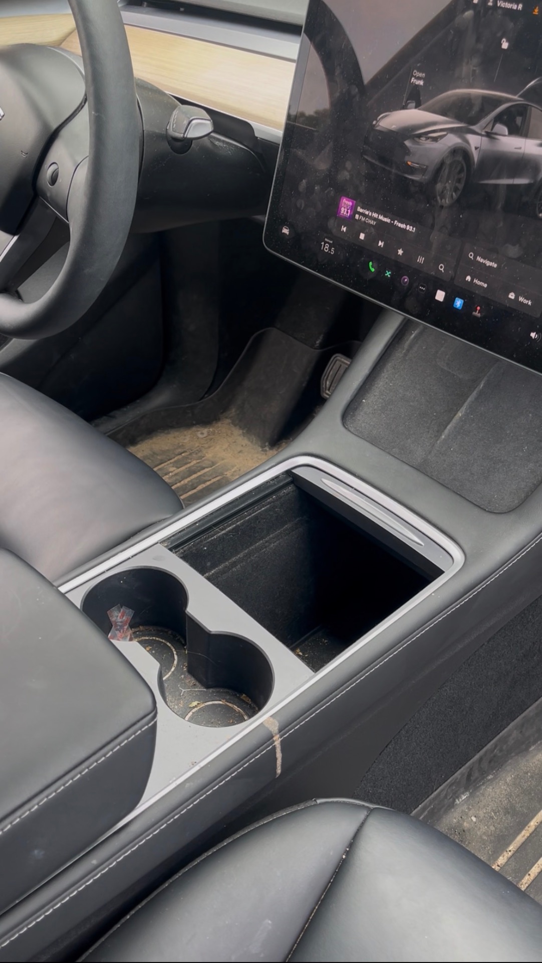 Center Console & Cupholders before detailing